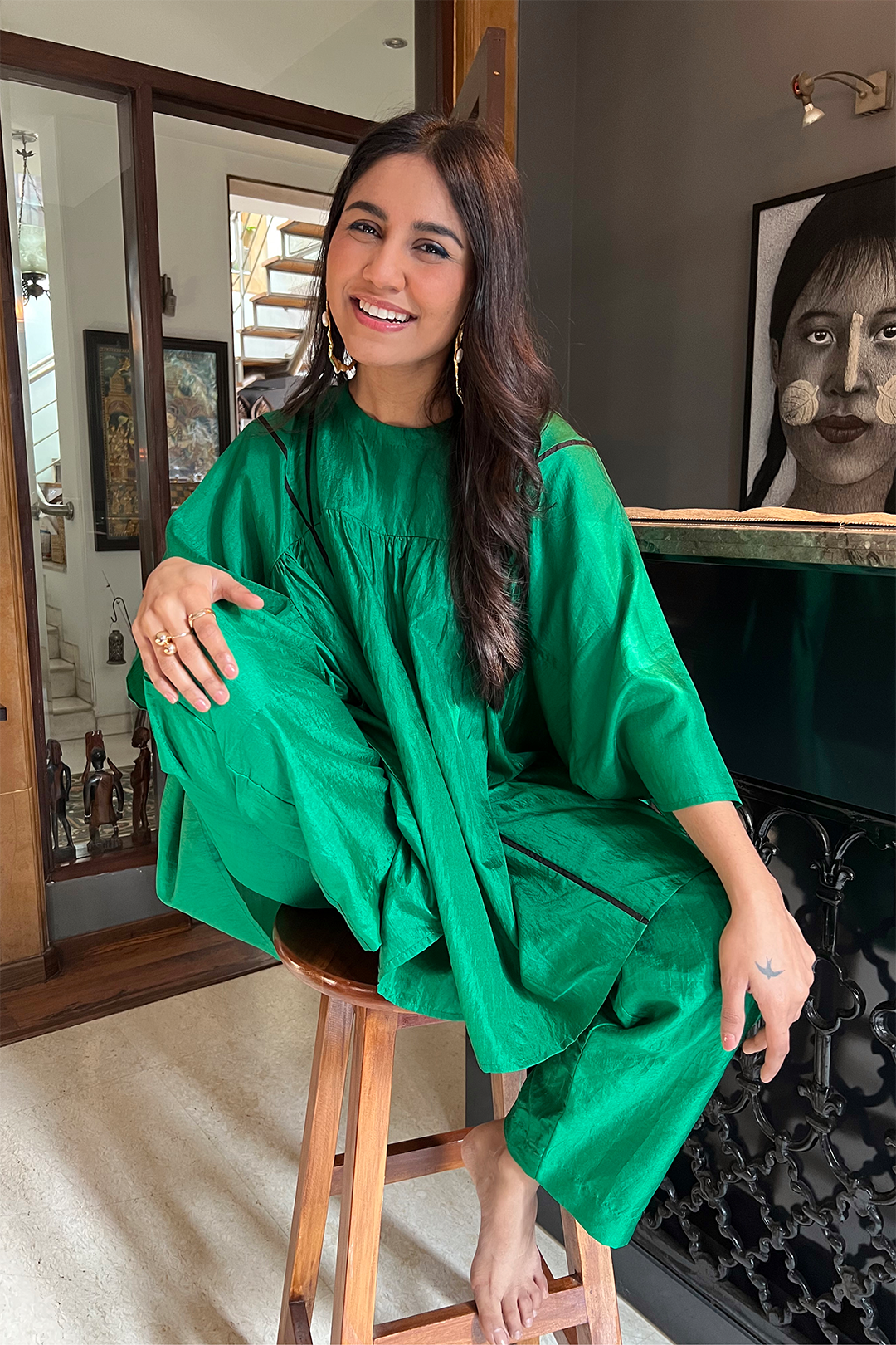 EMERALD GREEN SILK CAPE WITH PANTS