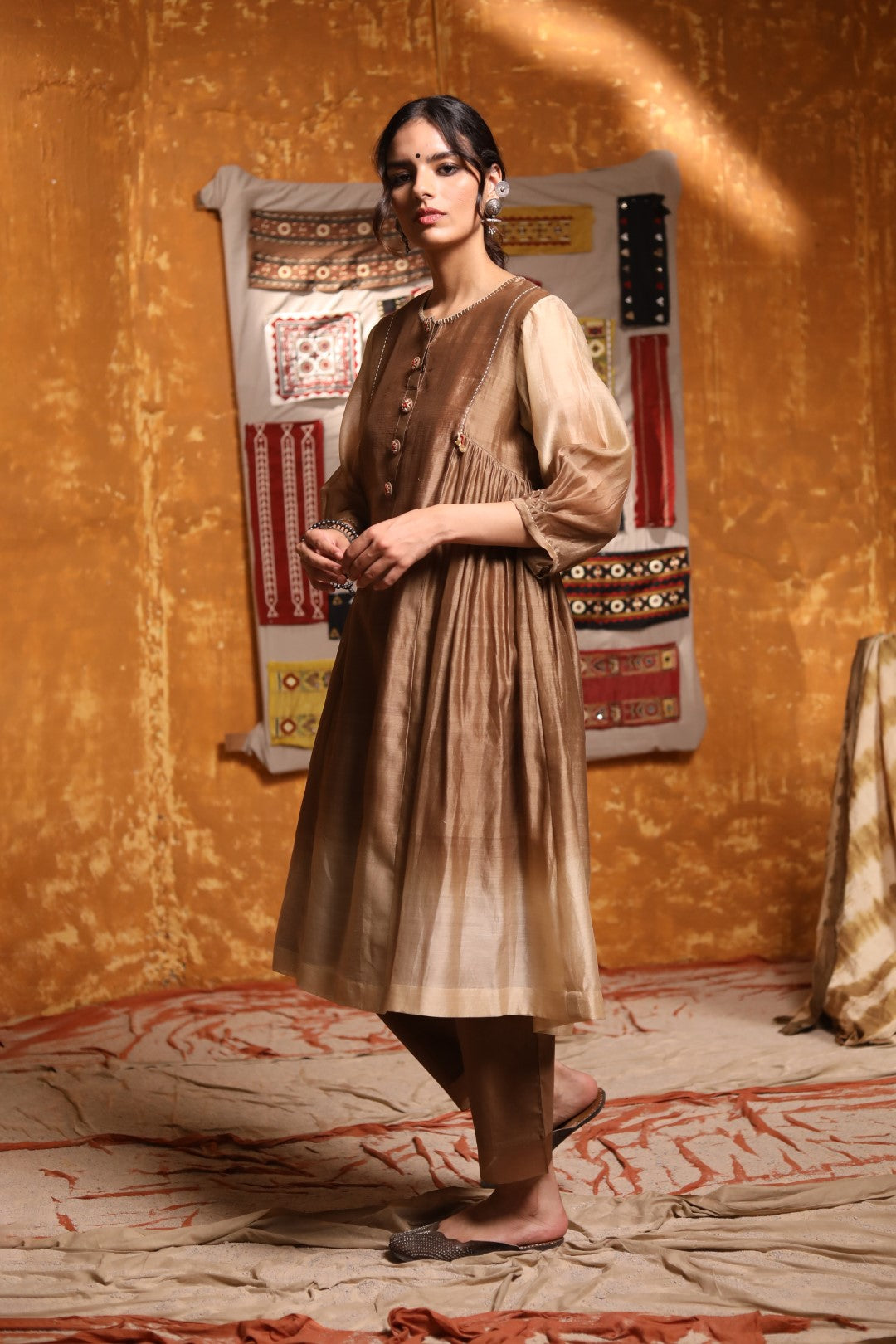 Brown Ombre Button Embroidery Kurta With Pants & Dupatta