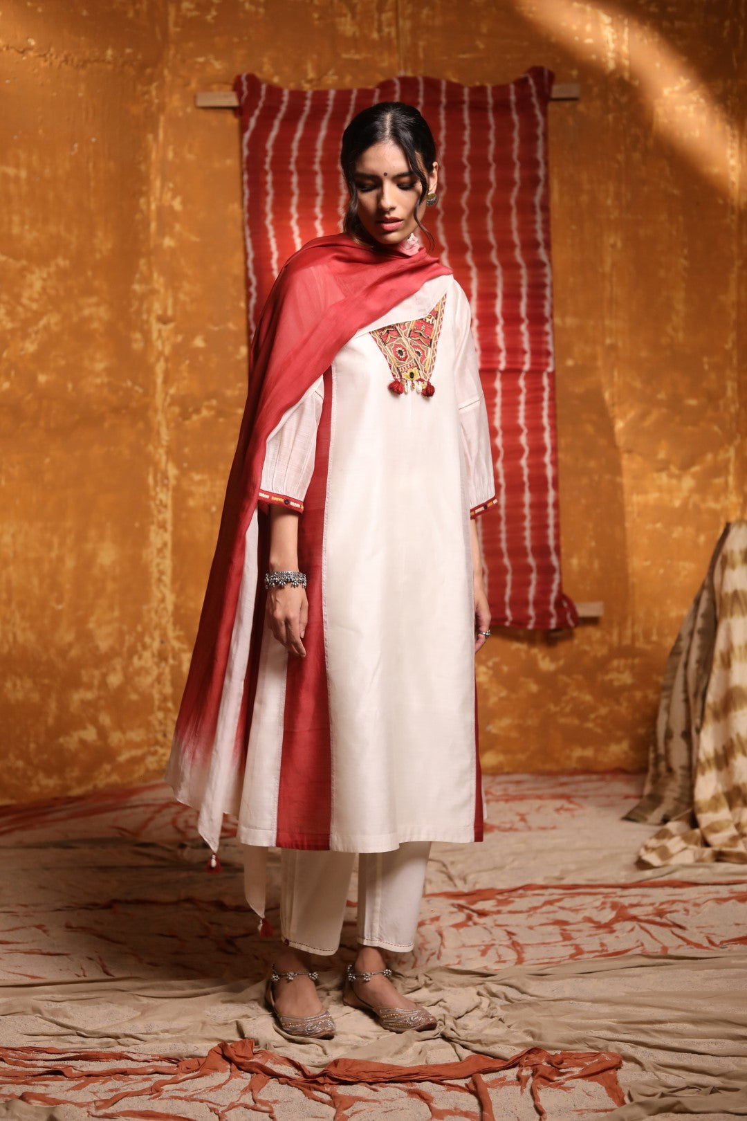 Color Block Tribal Embroidery Kurta Set