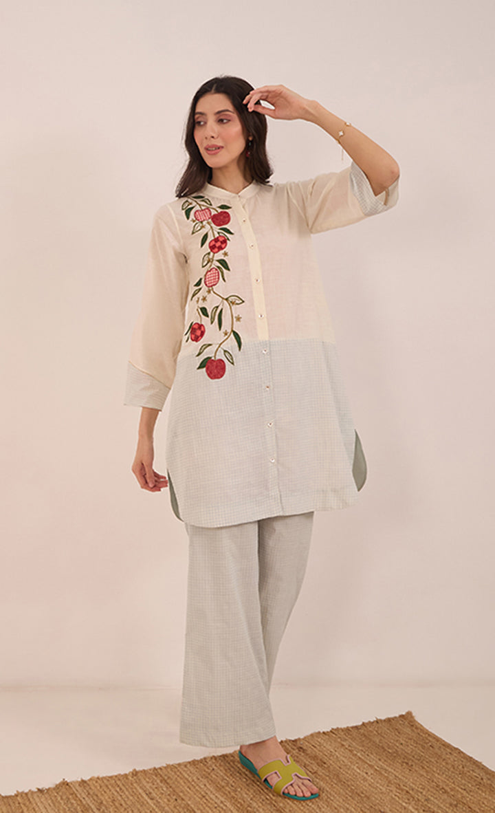 POMA: COTTON SHEPHERD CHECK WITH APPLES TUNIC- POWDER BLUE AND IVORY