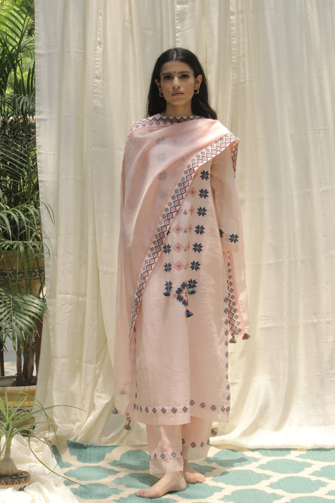 BABY PINK CHANDERI AZTEC EMBROIDERED LONG PANEL KURTA