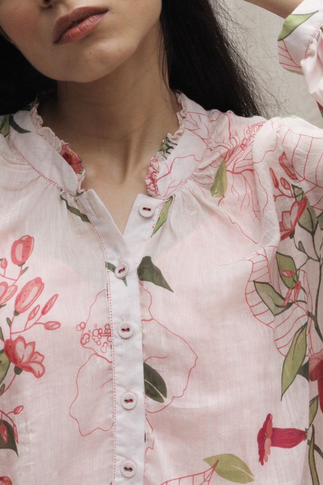 BABY PINK COTTON PRINTED TULIP SHIRT WHITE COTTON CROPPED BOAT PANTS
