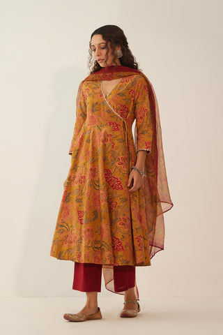 BURNT ORANGE FLORAL ANGRAKHA WITH PANTS AND CHINTZ FLORAL DUPATTA