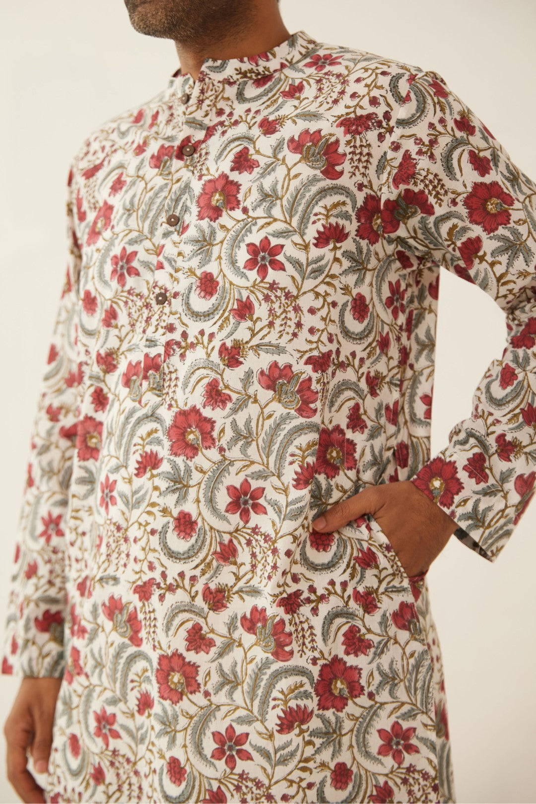 IVORY FLORAL CHINTZ MENS SHORT KURTA WITH WHITE COTTON PANTS