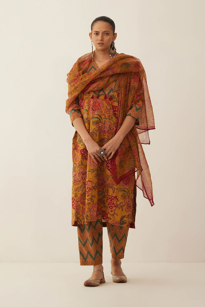 BURNT ORANGE FLORAL CHINTZ STRAIGHT KURTA WITH PANTS AND FLORAL DUPATTA