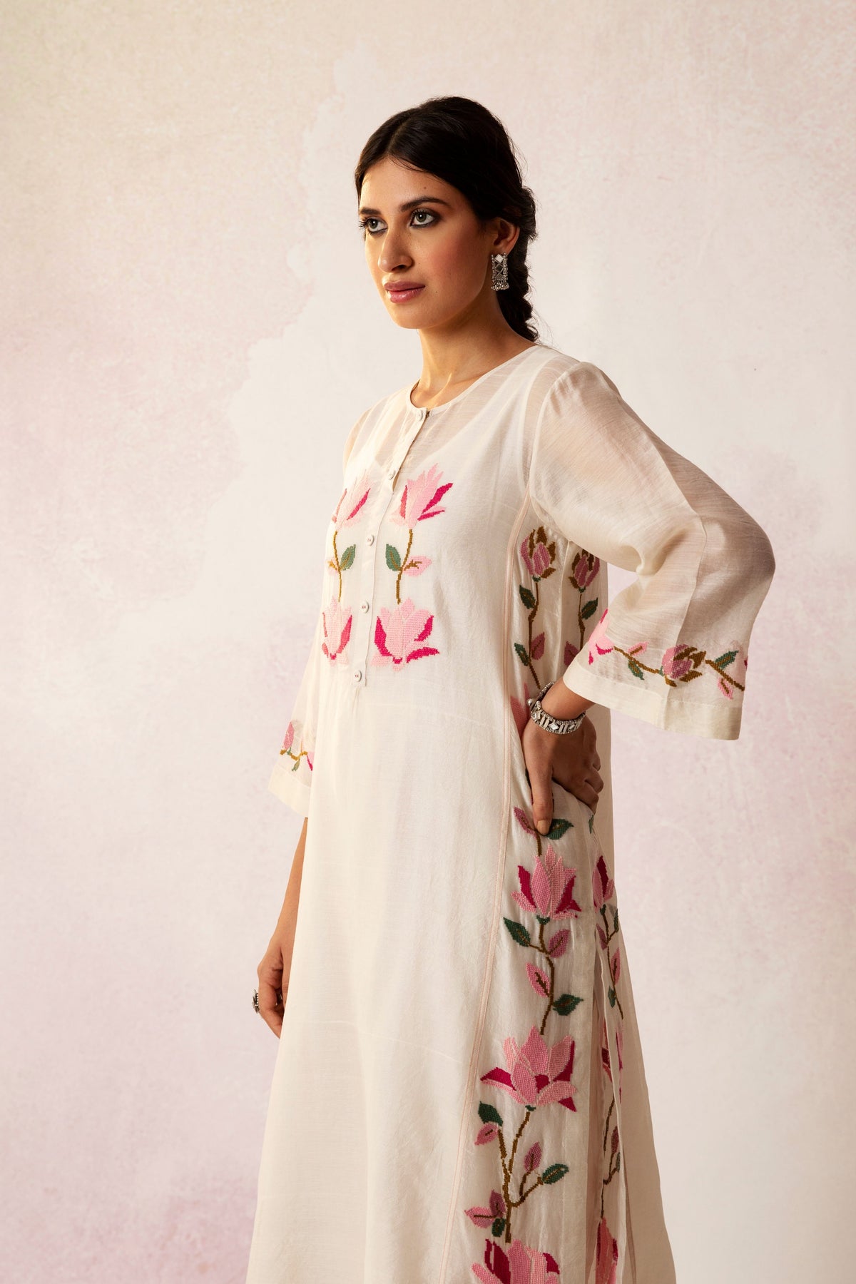 BAHAAR IVORY FLORAL KALI KURTA SET