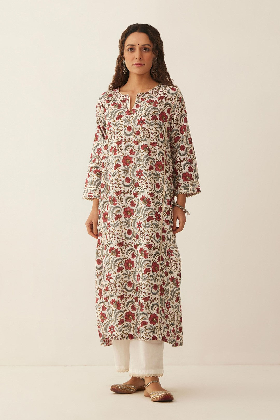 IVORY COTTON CHINTZ FLORAL KURTA WITH COTTON PANTS AND FLORAL DUPATTA