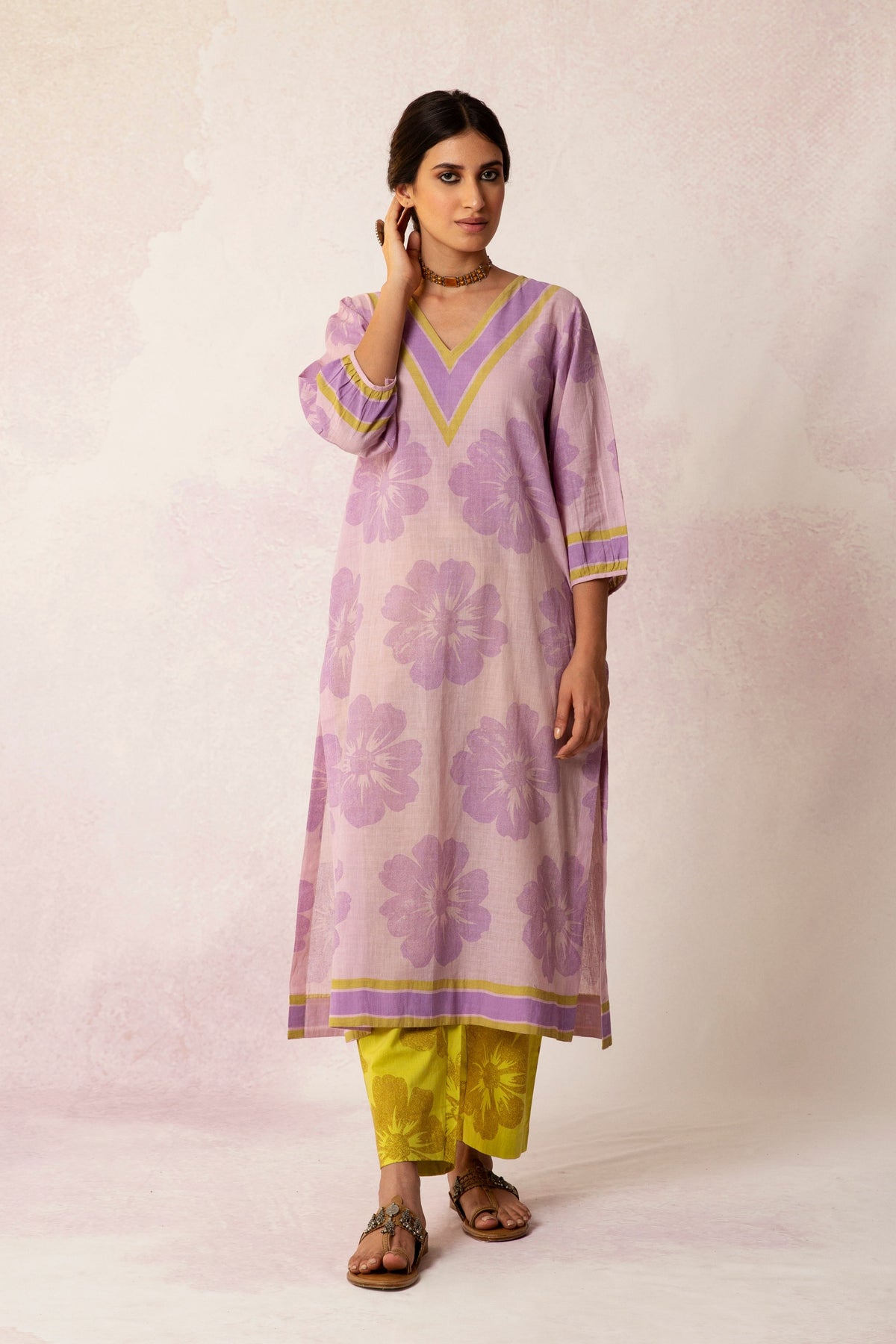 BAHAAR LILAC V-NECK BIG FLOWER KURTA WITH OLIVE YELLOW FLORAL PANT