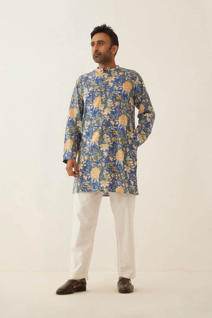 BLUE FLORAL CHINTZ MEN SHORT KURTA WITH WHITE COTTON PANTS