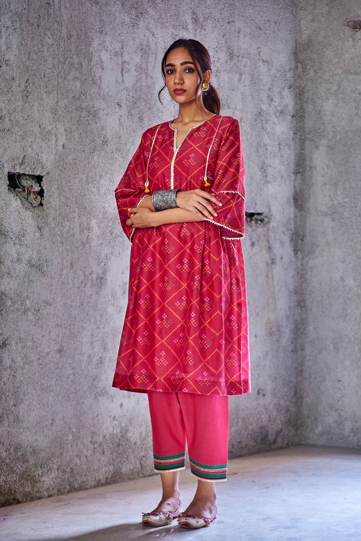 FUCHSIA PINK CHANDERI BANDHANI PRINT PUSHP KURTA