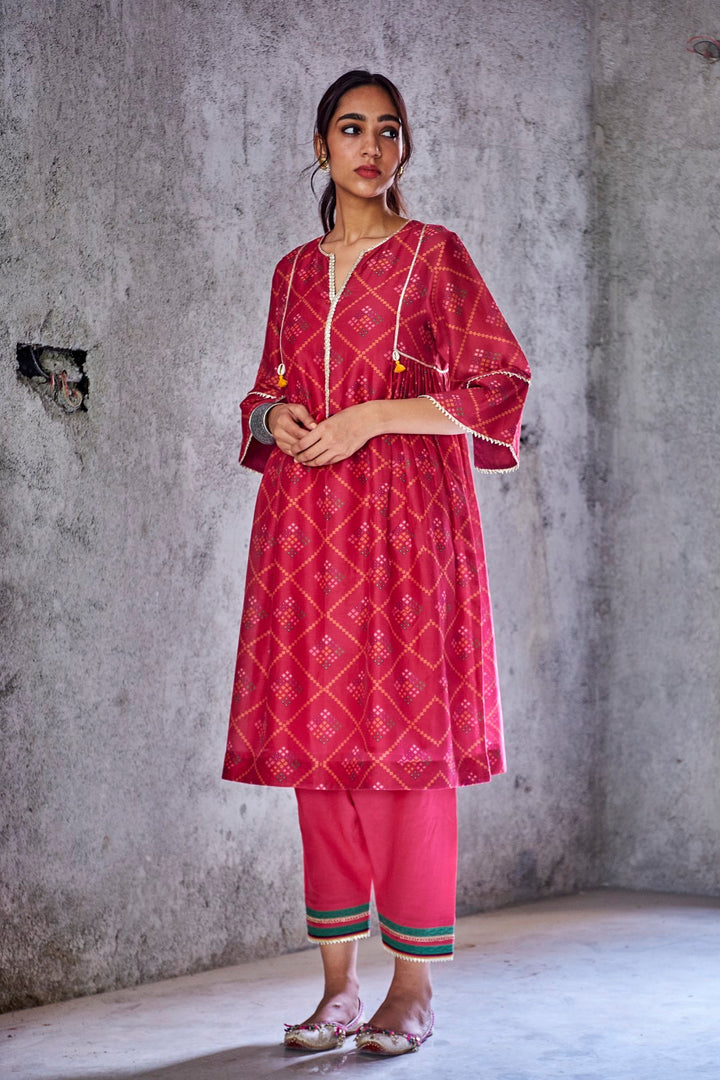 FUCHSIA PINK CHANDERI BANDHANI PRINT PUSHP KURTA WITH SALWAR