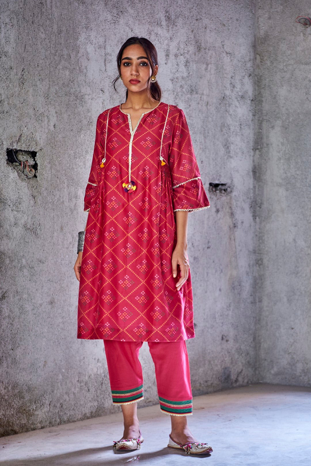 FUCHSIA PINK CHANDERI BANDHANI PRINT PUSHP KURTA