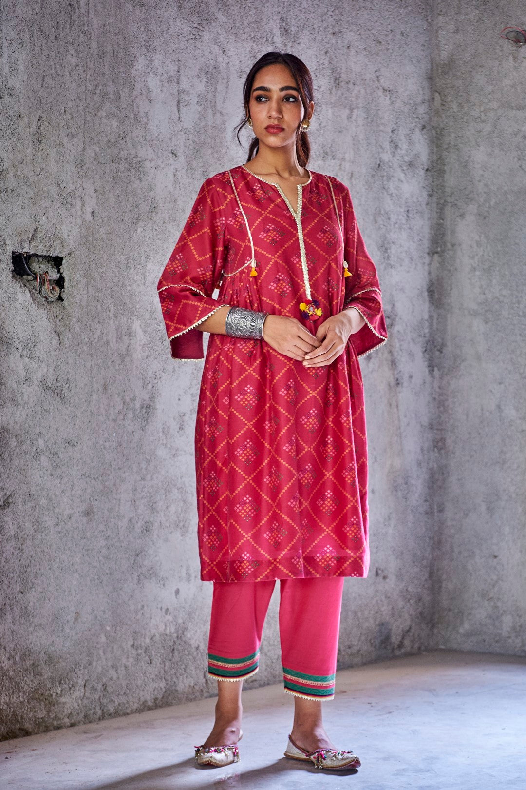 FUCHSIA PINK CHANDERI BANDHANI PRINT PUSHP KURTA WITH SALWAR