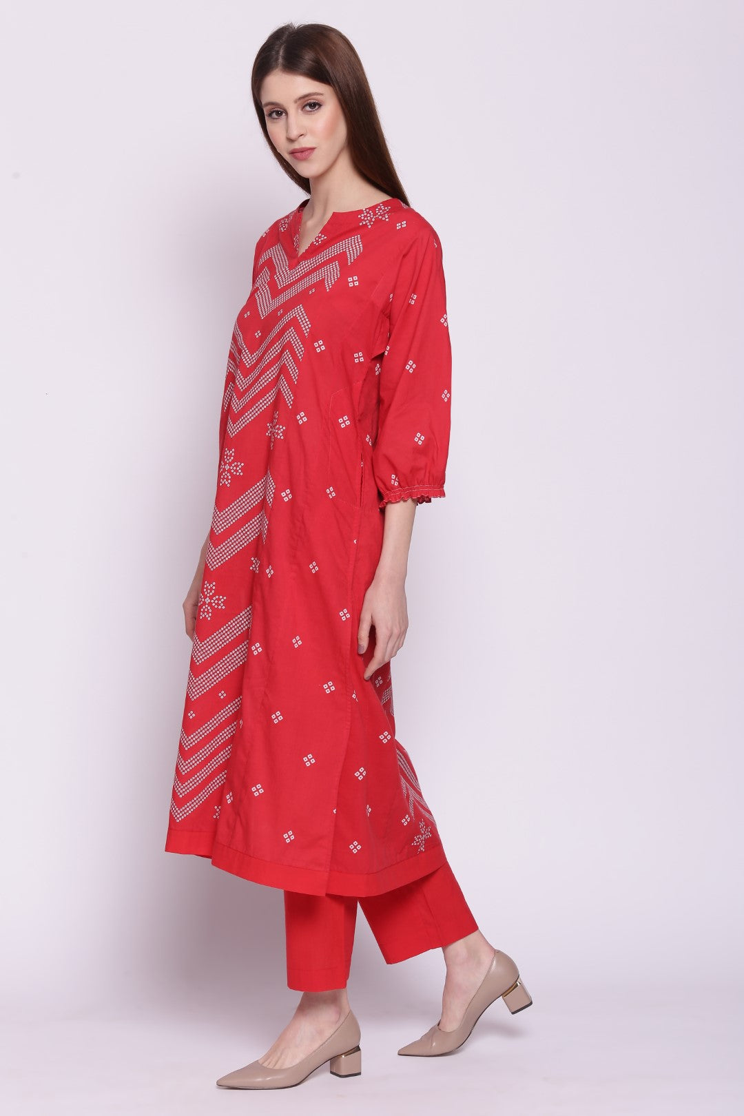 RED COTTON CHEVRON BANDHANI PRINT STRAIGHT KALI KURTA WITH PANTS