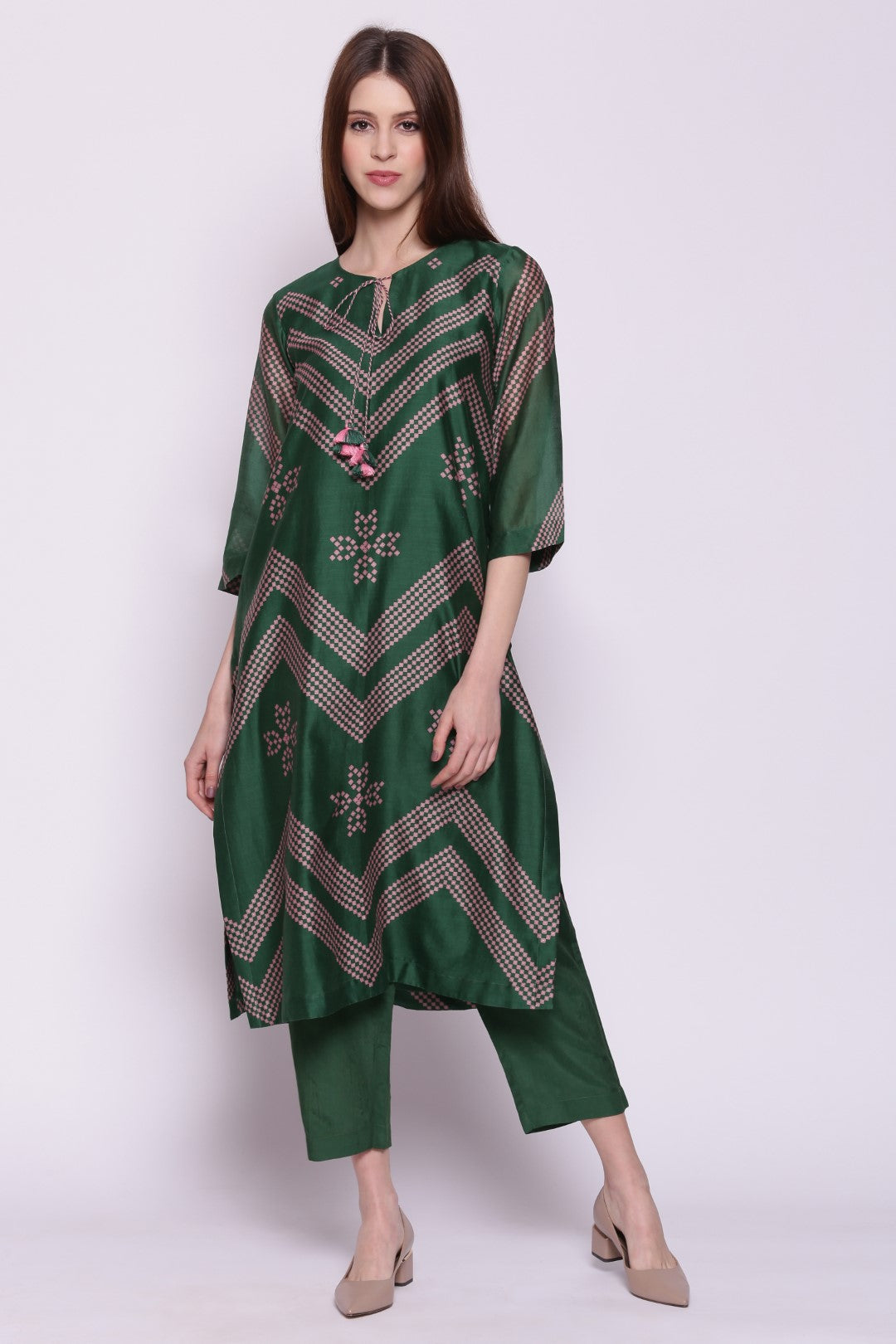 EMERALD GREEN CHANDERI CHEVRON BANDHANI PRINT KURTA WITH PANTS