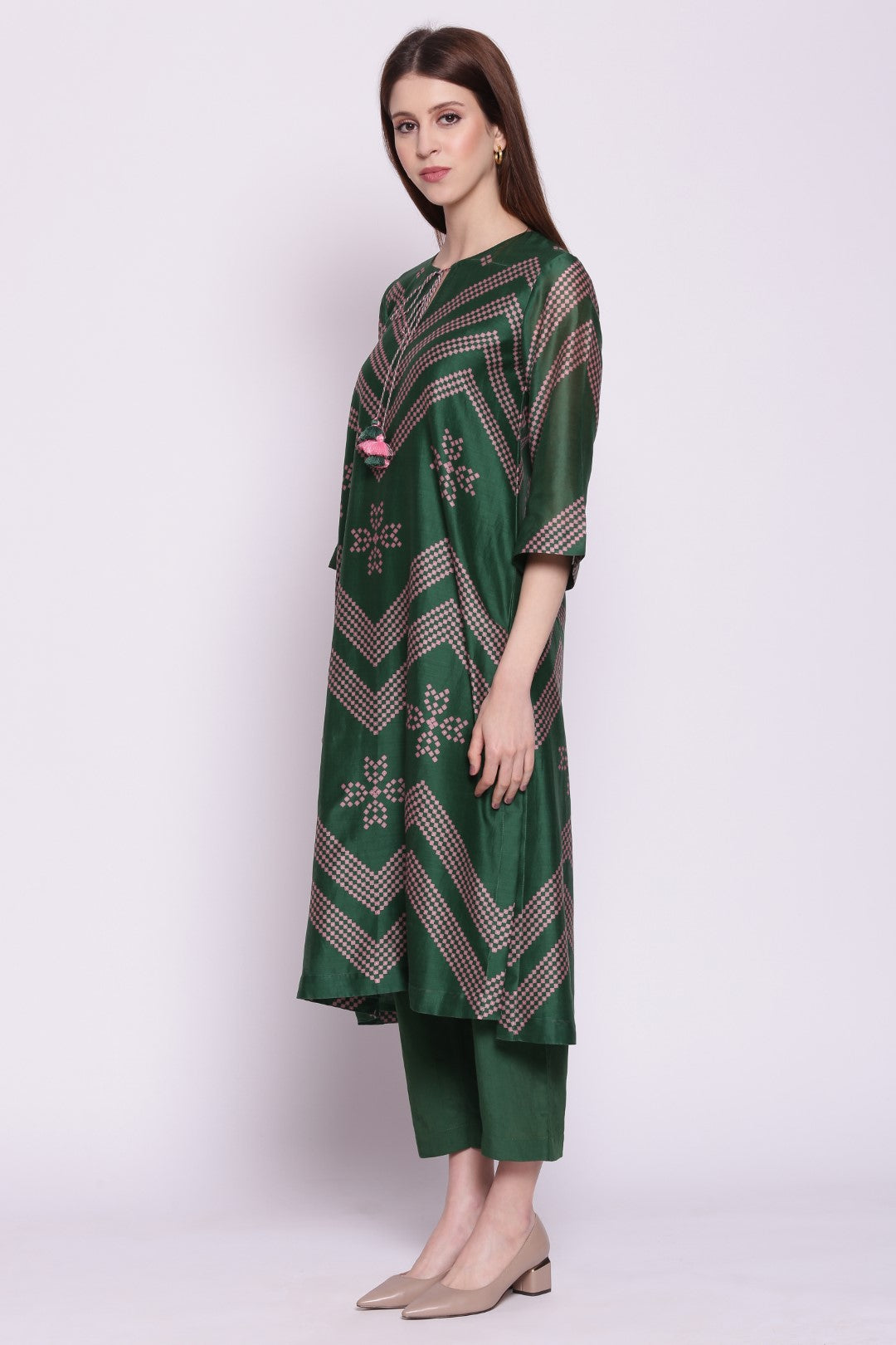 EMERALD GREEN CHANDERI CHEVRON BANDHANI PRINT KURTA WITH PANTS