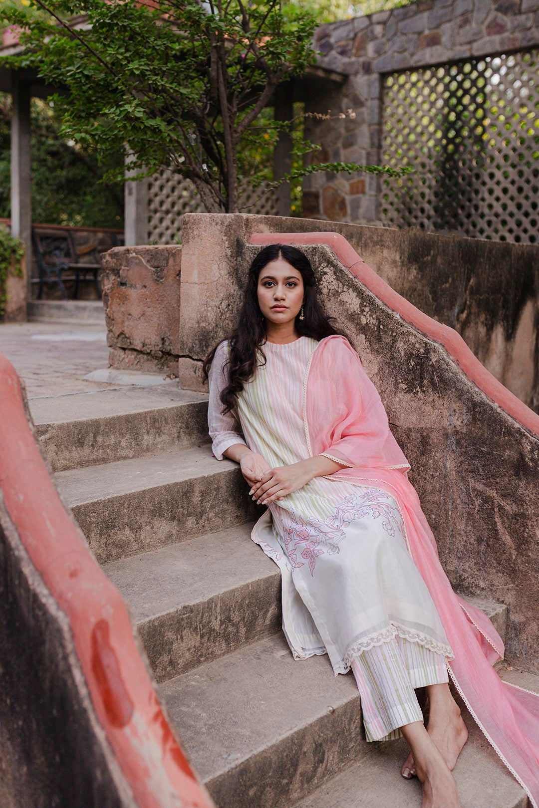 OLD ROSE CHANDERI LACE STOLE