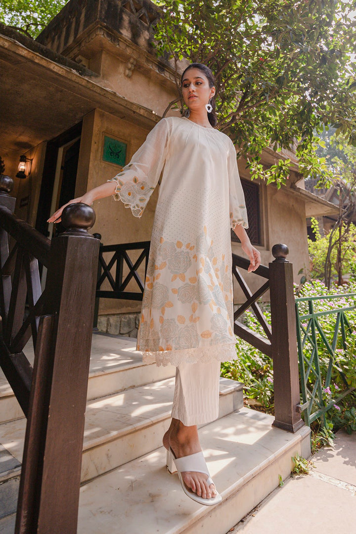 Bela-IVORY CHANDERI BLOCK PRINTED AND EMBROIDERED KURTA SET