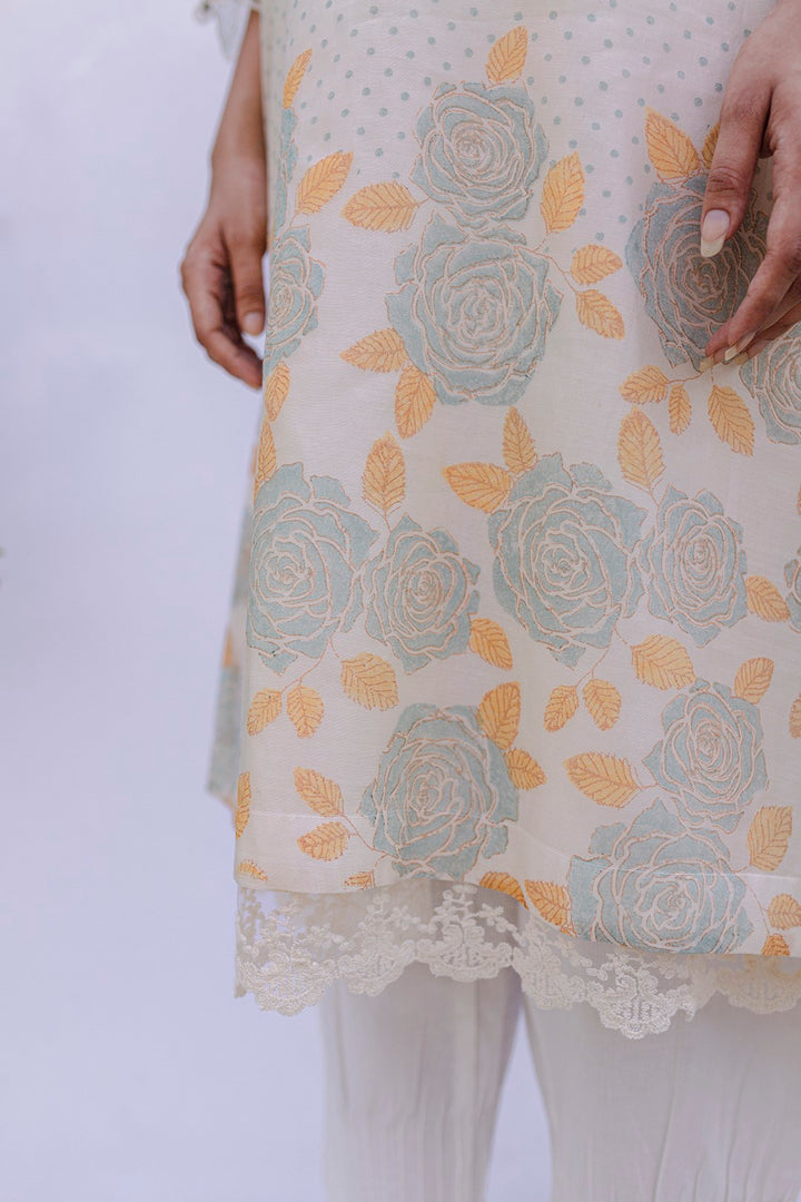 Bela-IVORY CHANDERI BLOCK PRINTED AND EMBROIDERED KURTA SET