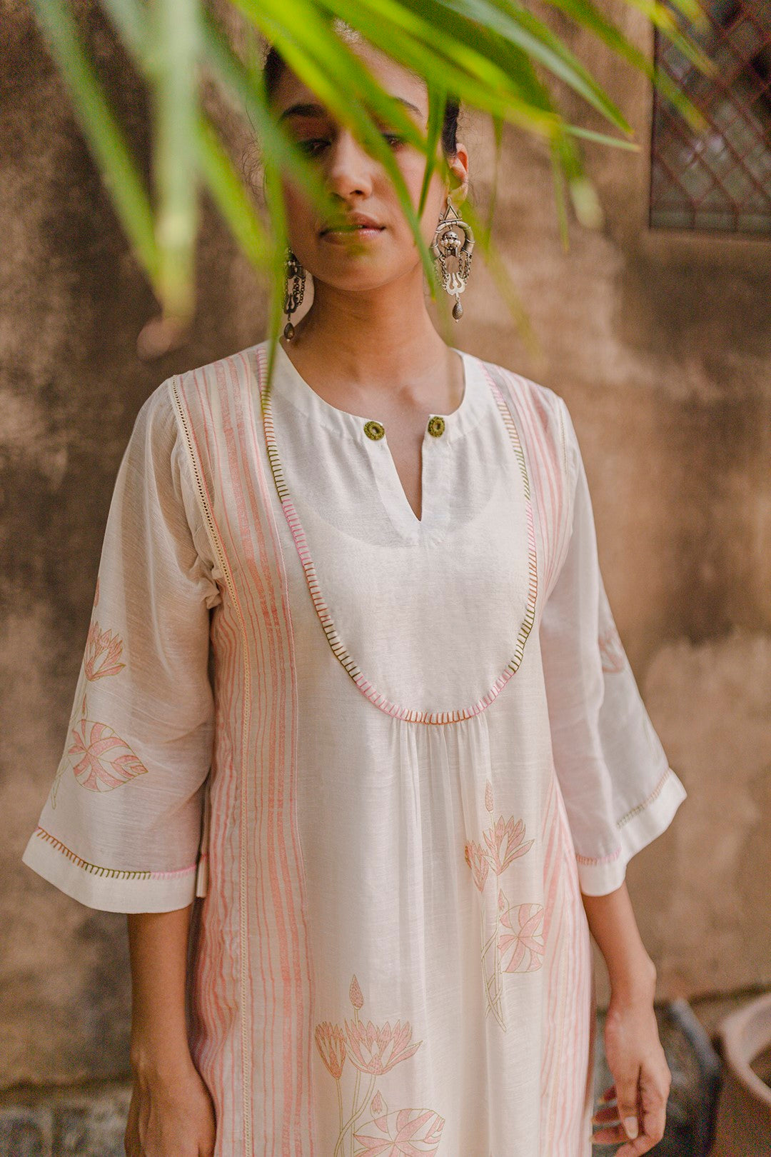 IVORY CHANDERI HAND BLOCK PRINTED FLORAL MOTIF WITH PINK STRIPE BLANKET STITCH YOKE KURTA WITH PRINTED PANTS AND LACE STOLE