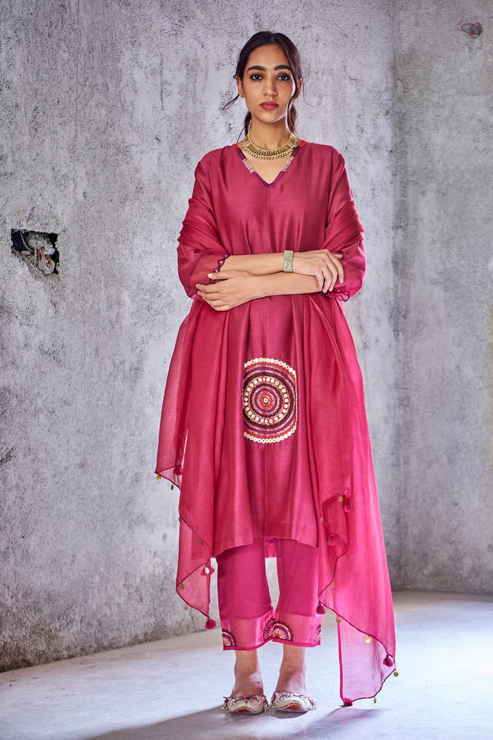 POORNIMA-FALSA HANDWOVEN CHANDERI EMBROIDERED KURTA SET
