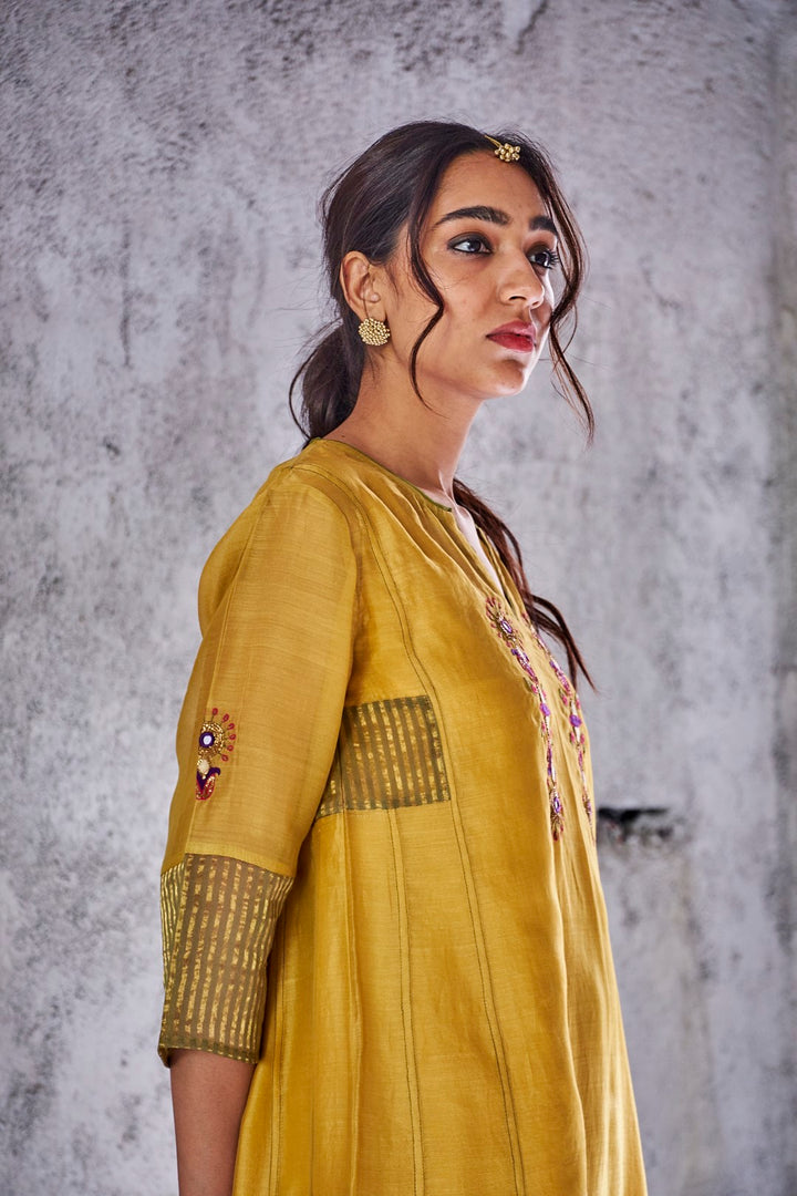 YELLOW MUSTARD HANDWOVEN CHANDERI EMBROIDERED JODHA KURTA