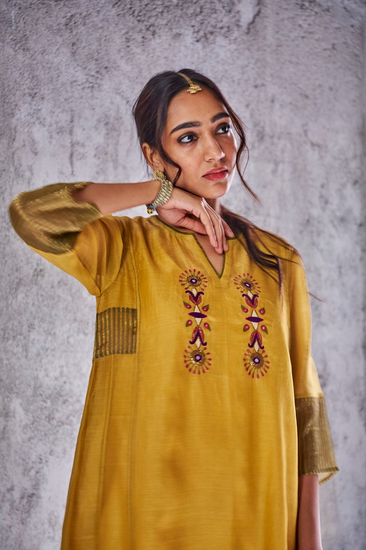 YELLOW MUSTARD HANDWOVEN CHANDERI EMBROIDERED JODHA KURTA