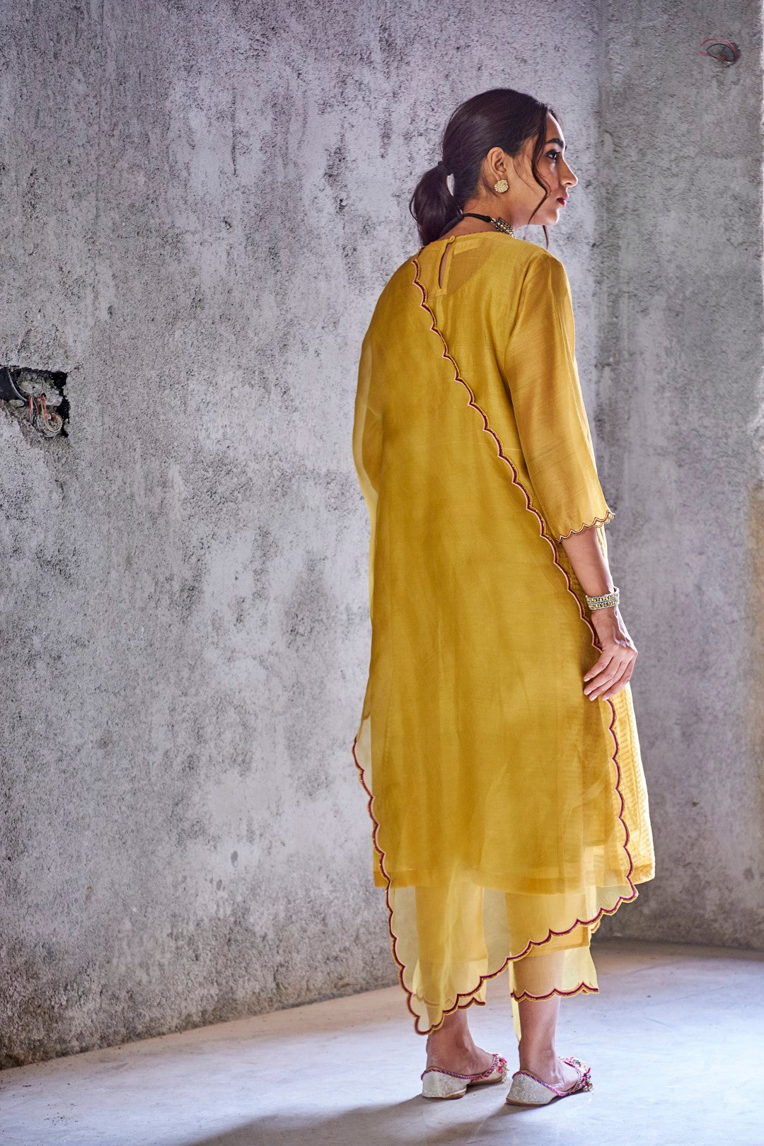 YELLOW MUSTARD ORGANZA SILK SCALLOP DUPATTA