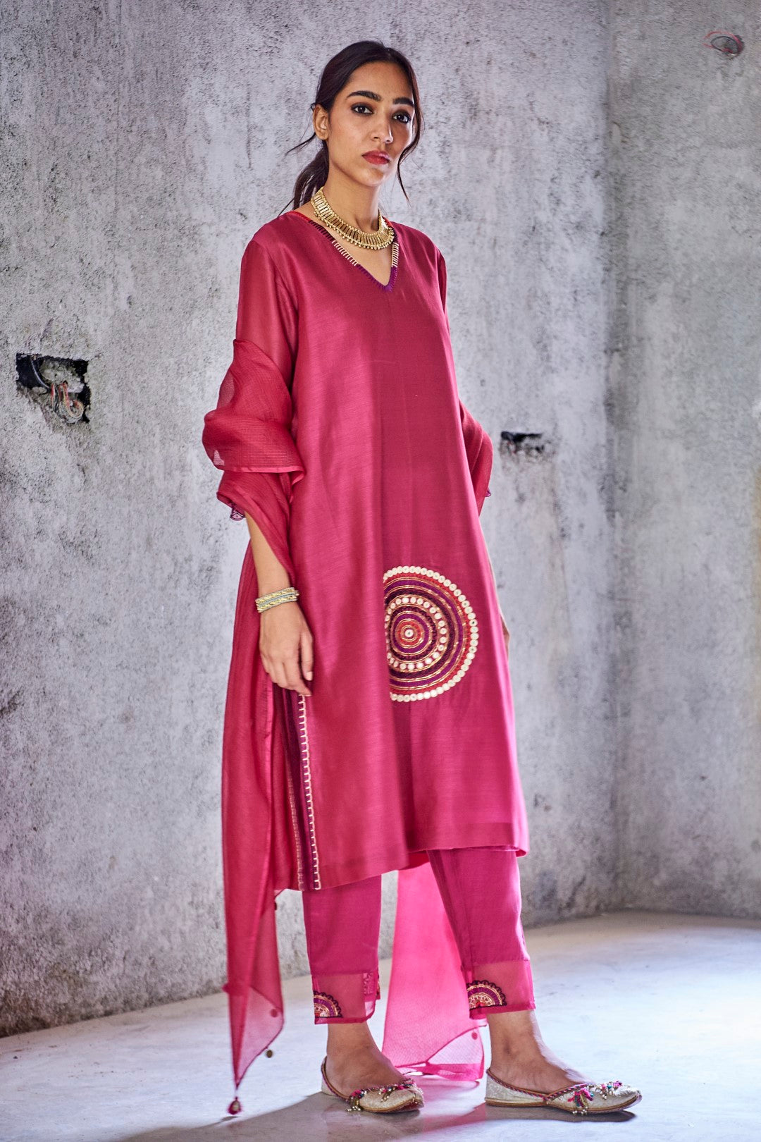 FALSA HANDWOVEN CHANDERI EMBROIDRED POORNIMA KURTA