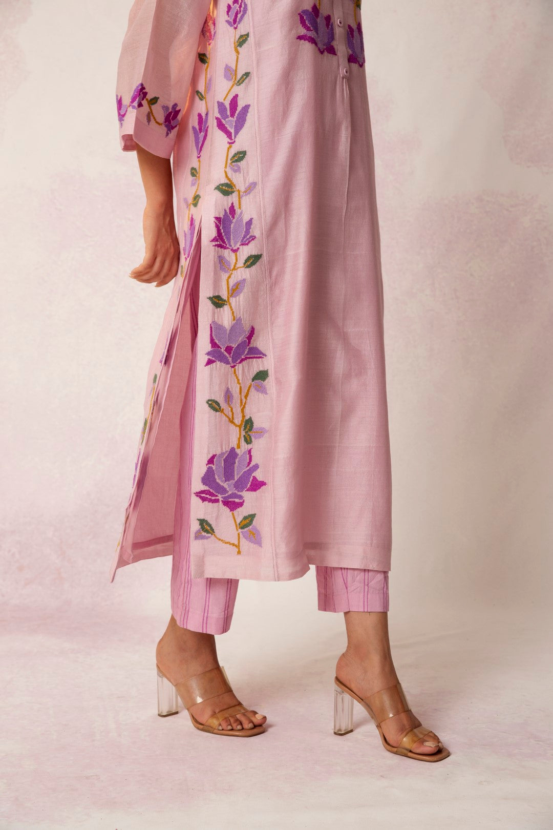 BAHAAR LILAC FLORAL KALI KURTA