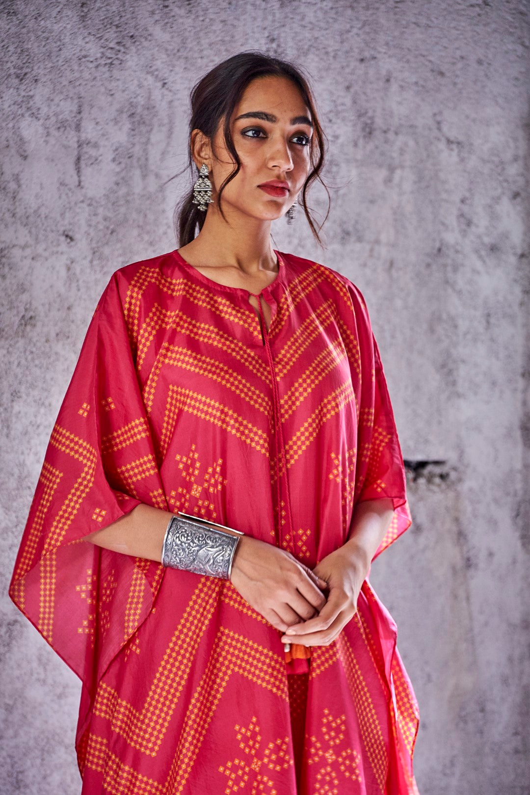 FUCHSIA PINK SILK CHEVRON BANDHANI PRINT KAFTAN