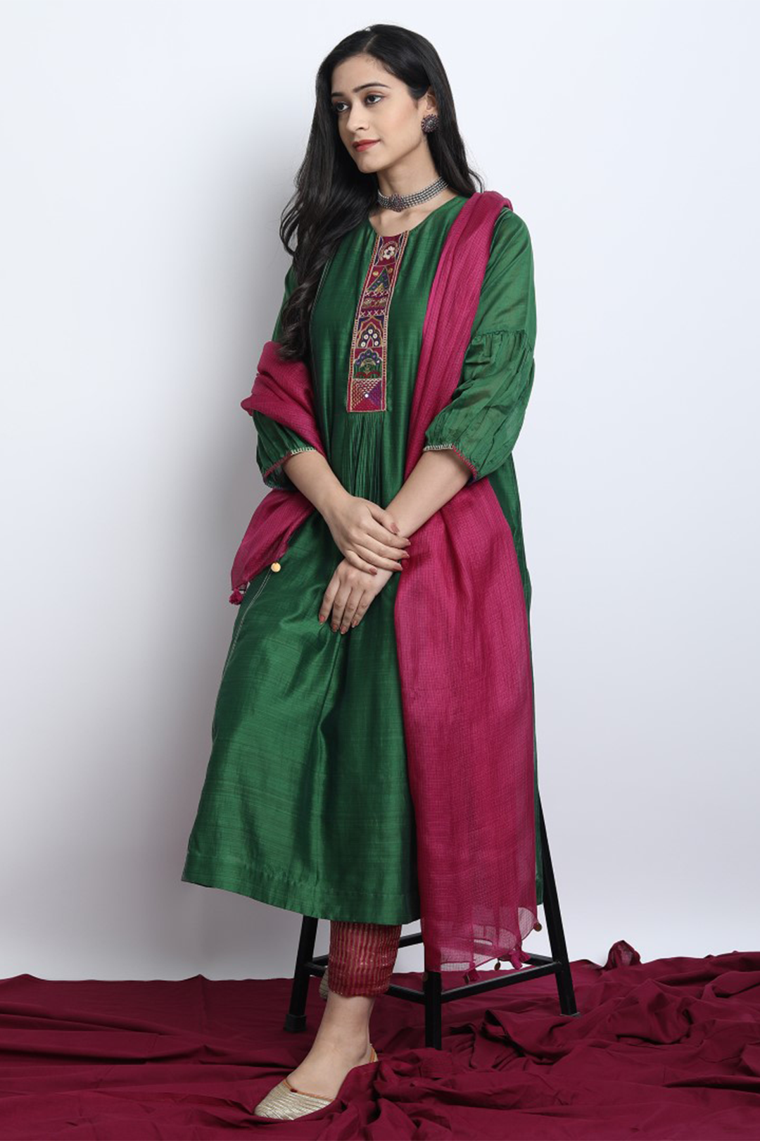 EMERALD GREEN SILK CHANDERI EMBROIDERED RUKMANI KURTA WITH PANT AND DUPATTA